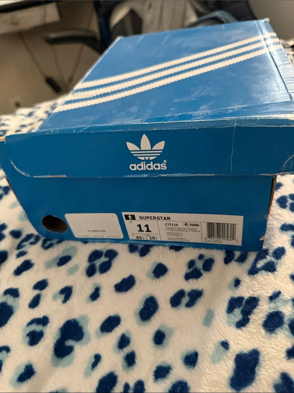 adidas superstars White Sneakers with Black Stripes size 11